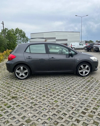 Toyota Auris cena 18500 przebieg: 233000, rok produkcji 2008 z Skała małe 106